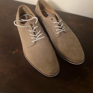 Tan 1901 Dress Shoe size 8.5